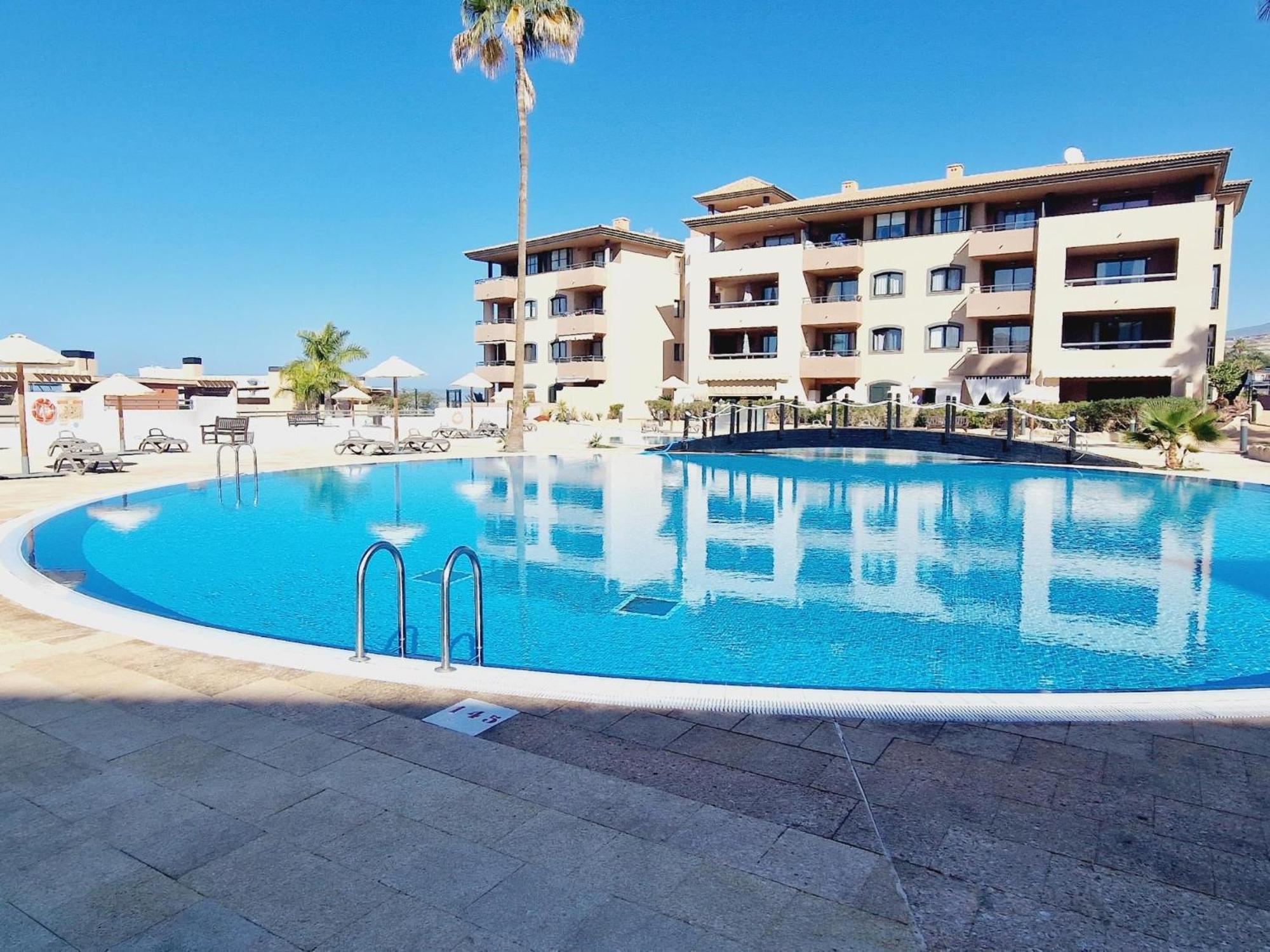 Paraiso 2 Bedroom Terrace Wifi Free Ferienhaus
