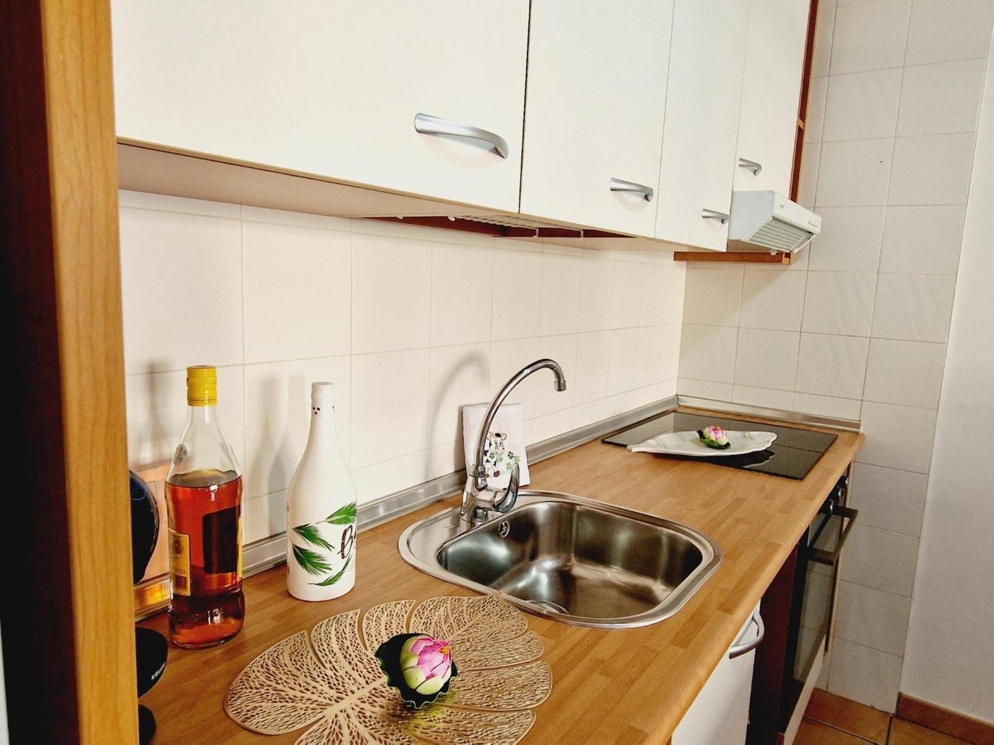 Paraiso 2 Bedroom Terrace Wifi Free Ferienhaus *